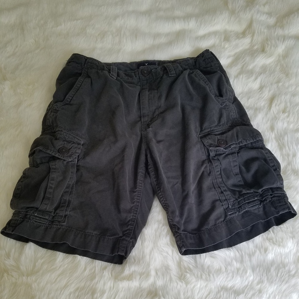 American eagle grey cargo shorts